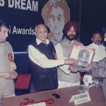 award-09